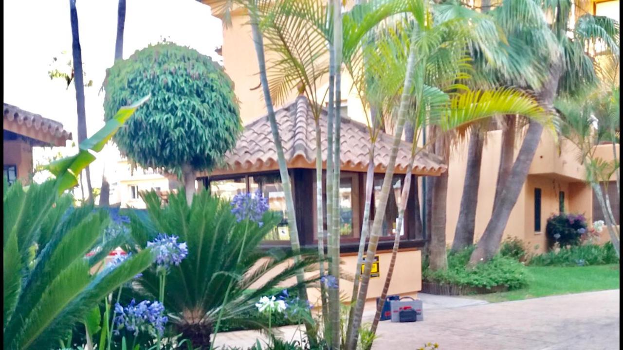 Marbella - Alicate Beachfront Apartment-9 Eksteriør billede